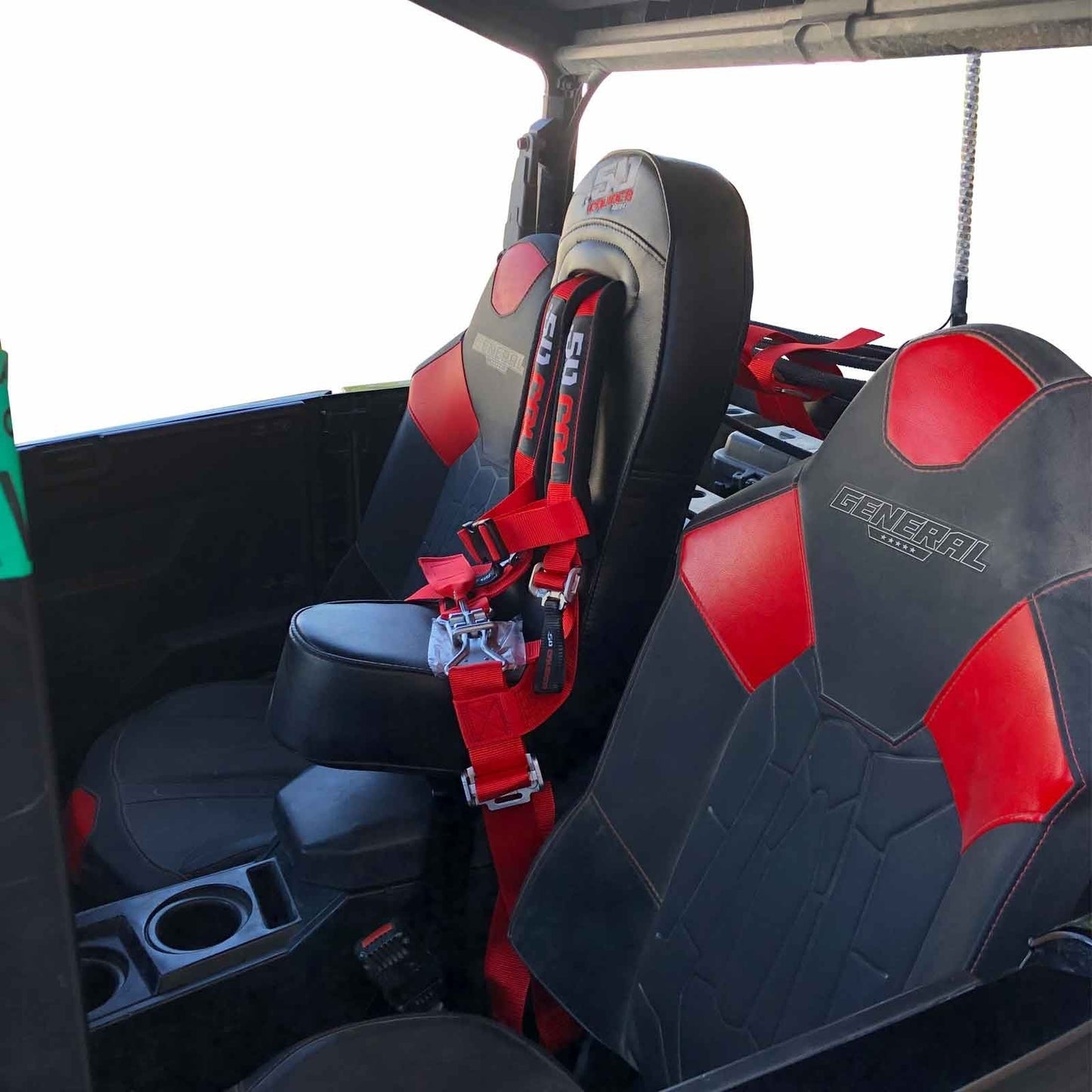 Polaris General Bump Seat with Harness