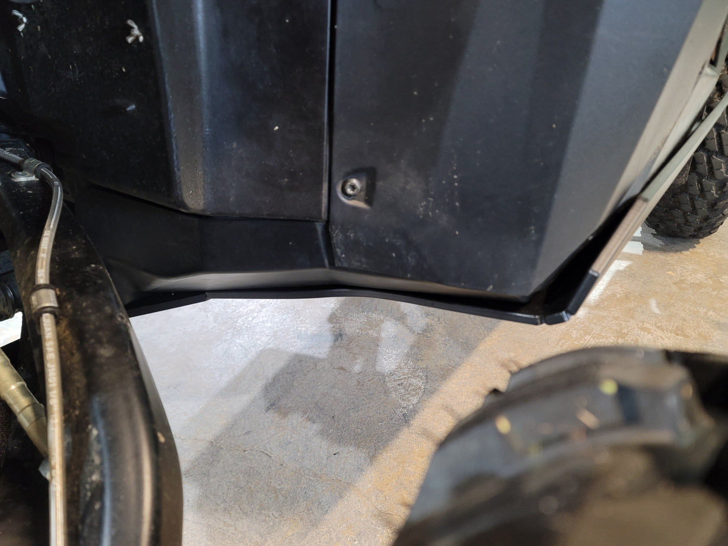 Trail Armor 2022 - 2024 Polaris Turbo R (Includes Sport, Premium, Ultimate), 2025 - 2026  Pro S Sport and Ultimate, and 2025 Pro S Premium Full Skids with Sliders