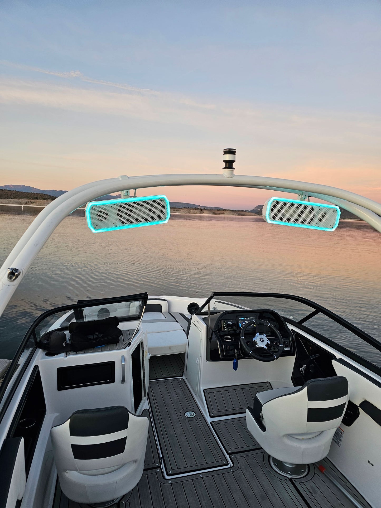 InBar W - Kit | Marine Mounts