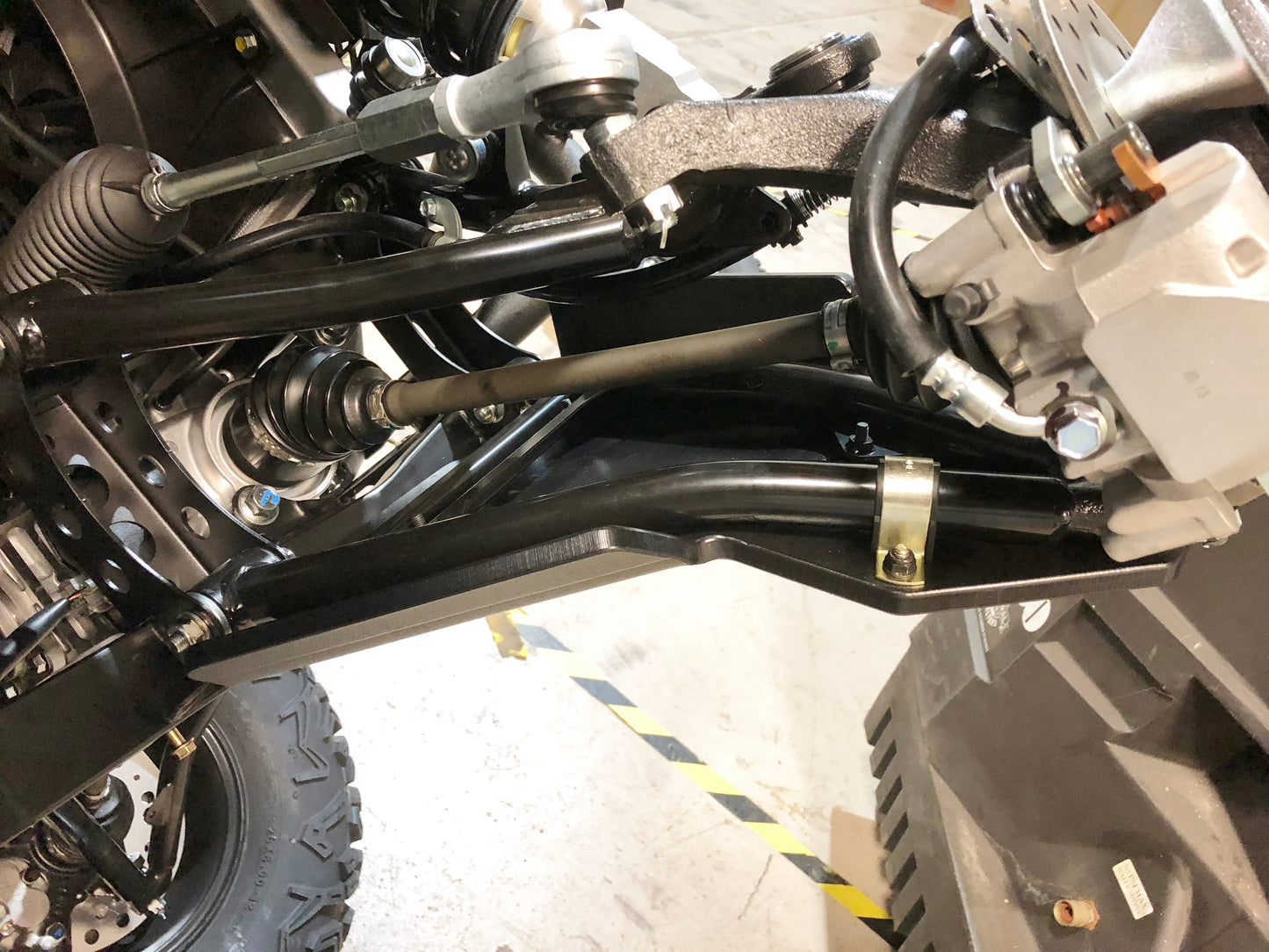 Trail Armor Yamaha Wolverine X2 850, X2 850 R-Spec, X2 850 EPS, X2 850 XT-R, X4 850, X4 850 Hunter, X4 850 Special Edition, X4 850 SE, X4 850 XT-R, X4 850 R-Spec iMpact A-Arm Guards  
