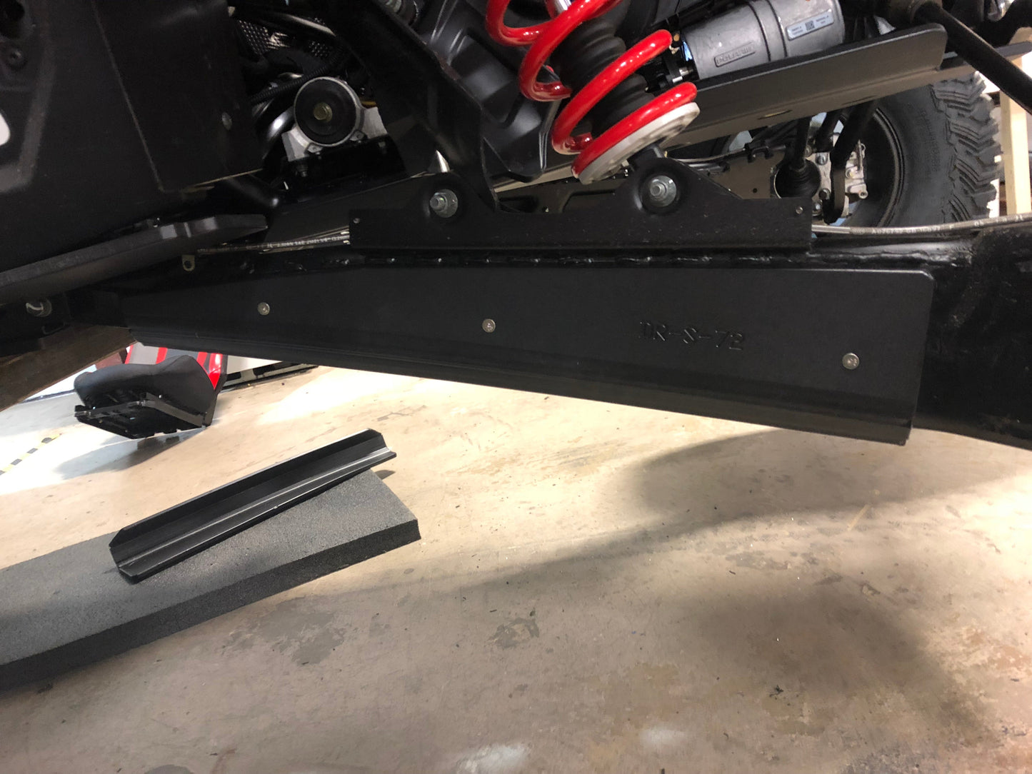 Trail Armor  2018 - 2021 RZR XP 1000 Turbo S, 2019 - 2021 RZR XP 4 1000 Turbo S, RZR 4 XP 1000 Turbo S Velocity, RZR XP 1000 Turbo S Velocity and 2021 RZR XP 1000 Turbo S and RZR 4 XP 1000 Turbo S Lifted Lime LE iMpact Trailing Arm Guards set of 2